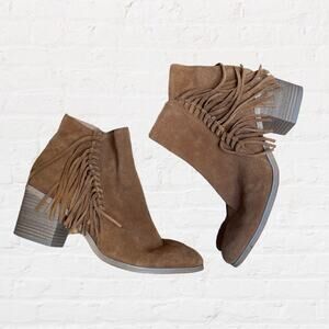 Kenneth Cole Reaction Rowdy leather fringe booties size 10